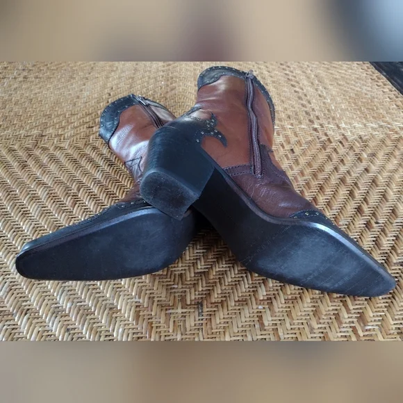 Stuart Weitzman Tri Colored Leather Studded Pointed Toe Western Boots - Picture 5 of 10